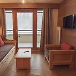 Les Grandes Feignes Labellemontagne Апарт-отель Ла-Бресс