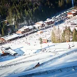 Résidence Les Grandes Feignes Appart hôtel 3*