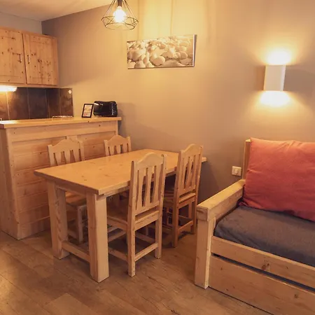 Aparthotel Les Grandes Feignes Labellemontagne 3*